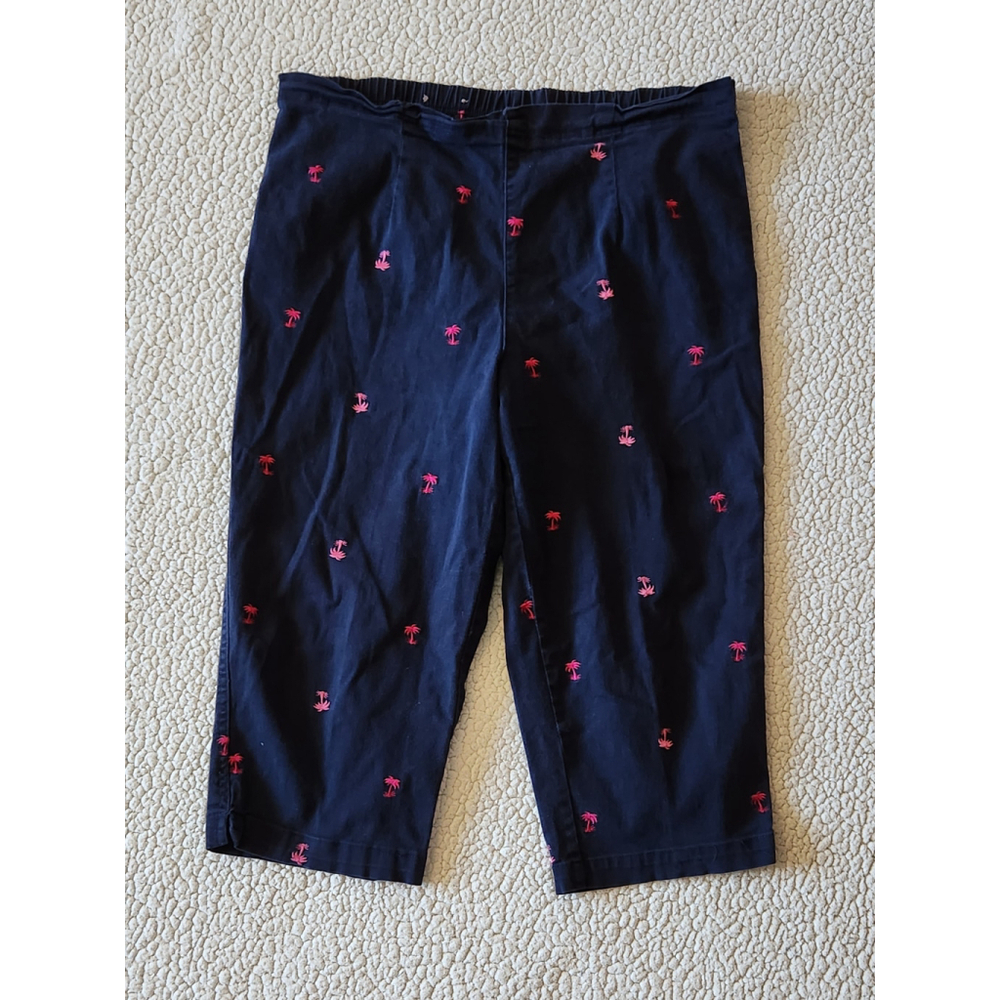 Vintage White Stag cotton blend embroidery palm trees pull-on style cropped pant